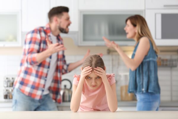 Cum gestionezi diferențele de parenting dintre tine și partener